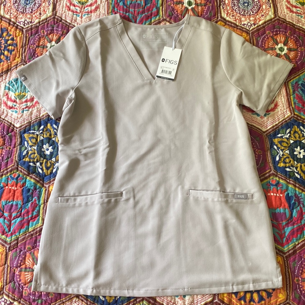 Casma Three Pocket Slate Figs Top